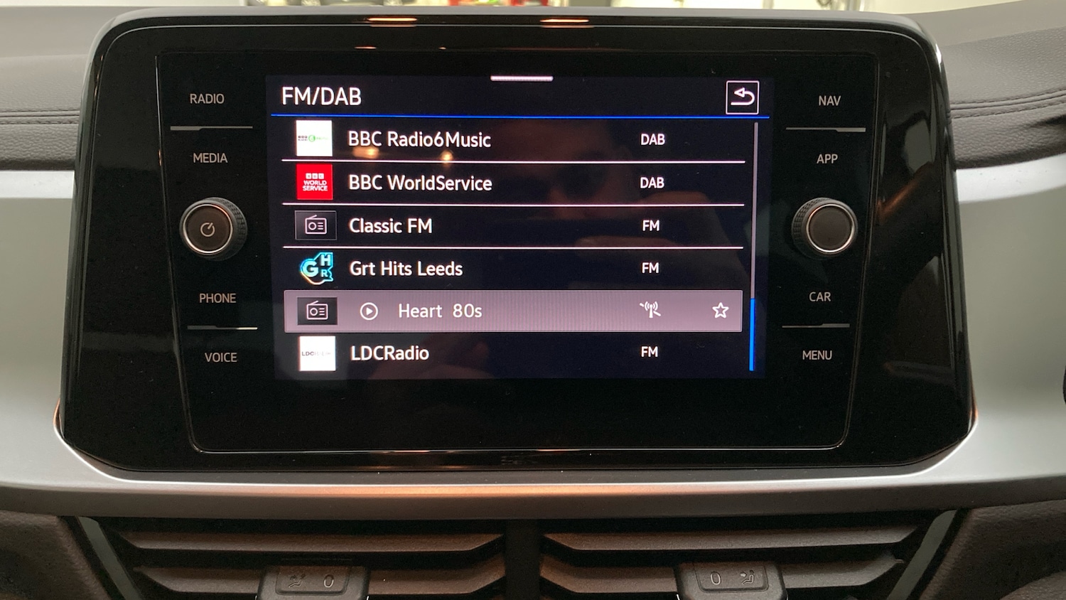 Used Volkswagen T-Roc 2023 for sale - 76526039: Photo 23