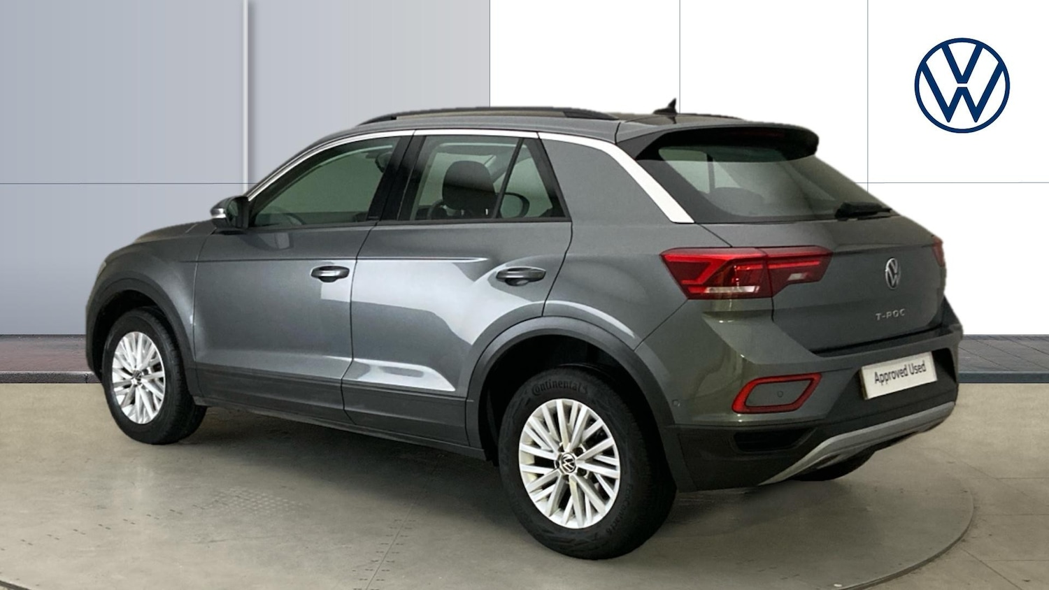 Used Volkswagen T-Roc 2023 for sale - 76526039: Photo 3