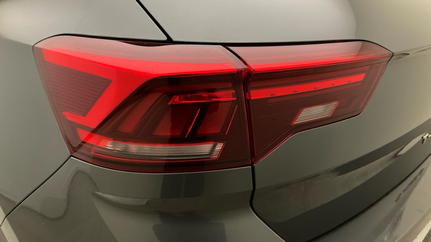 Used Volkswagen T-Roc 2023 for sale - 76526039: Photo 39