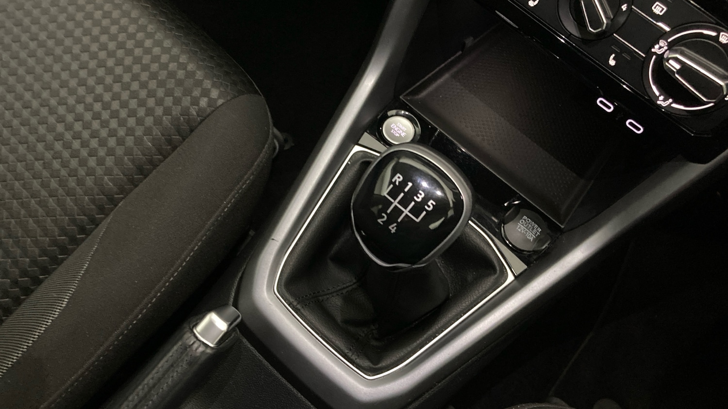 Used Volkswagen T-Cross 2022 for sale - 76976926: Photo 14