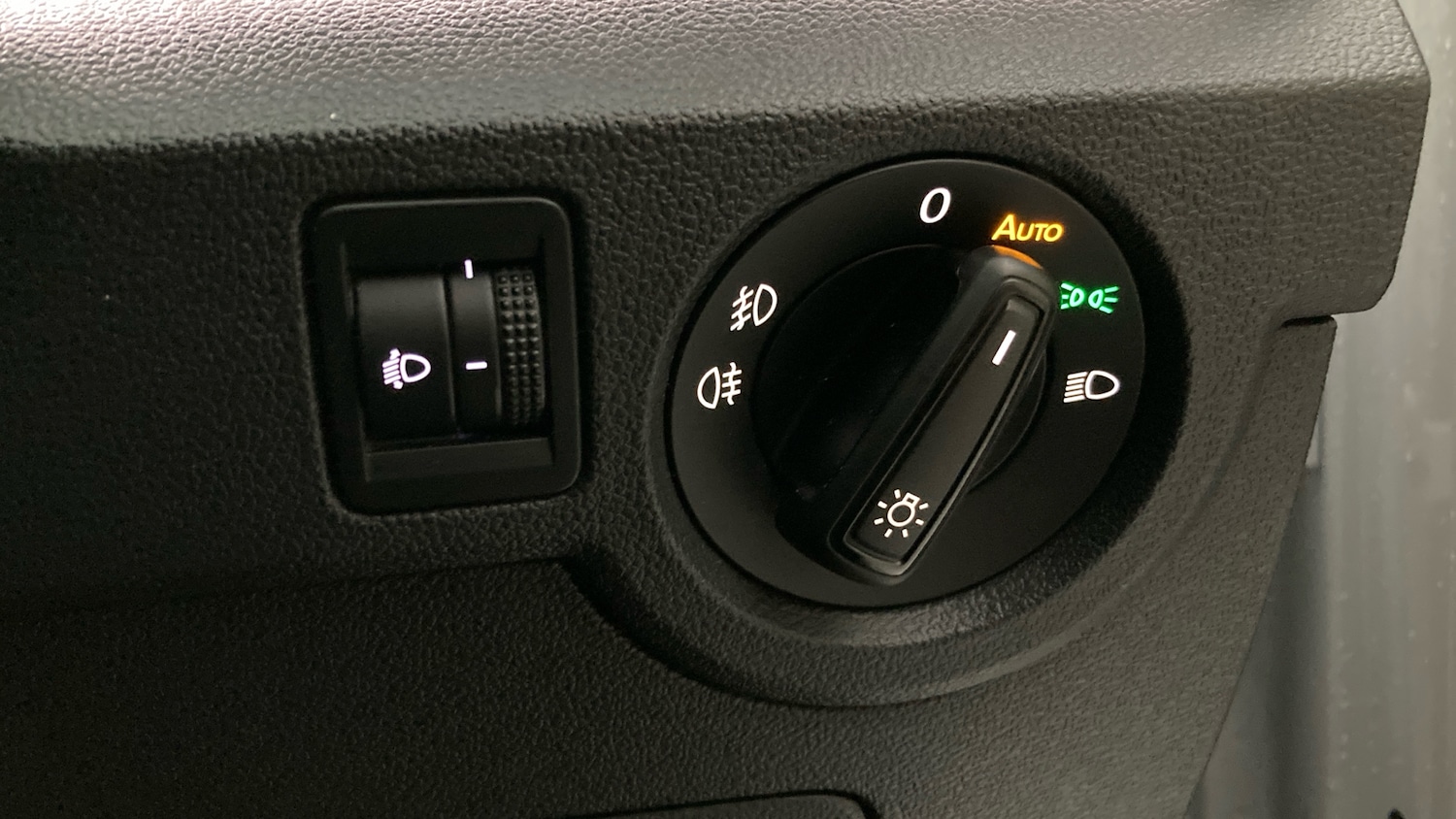 Used Volkswagen T-Cross 2022 for sale - 76976926: Photo 31