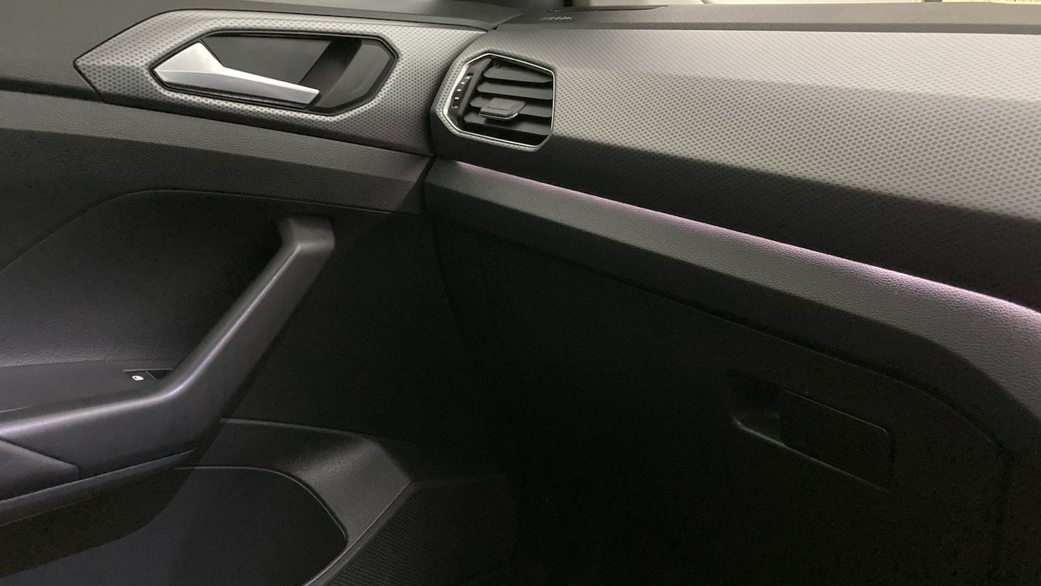 Used Volkswagen T-Cross 2022 for sale - 76976926: Photo 35