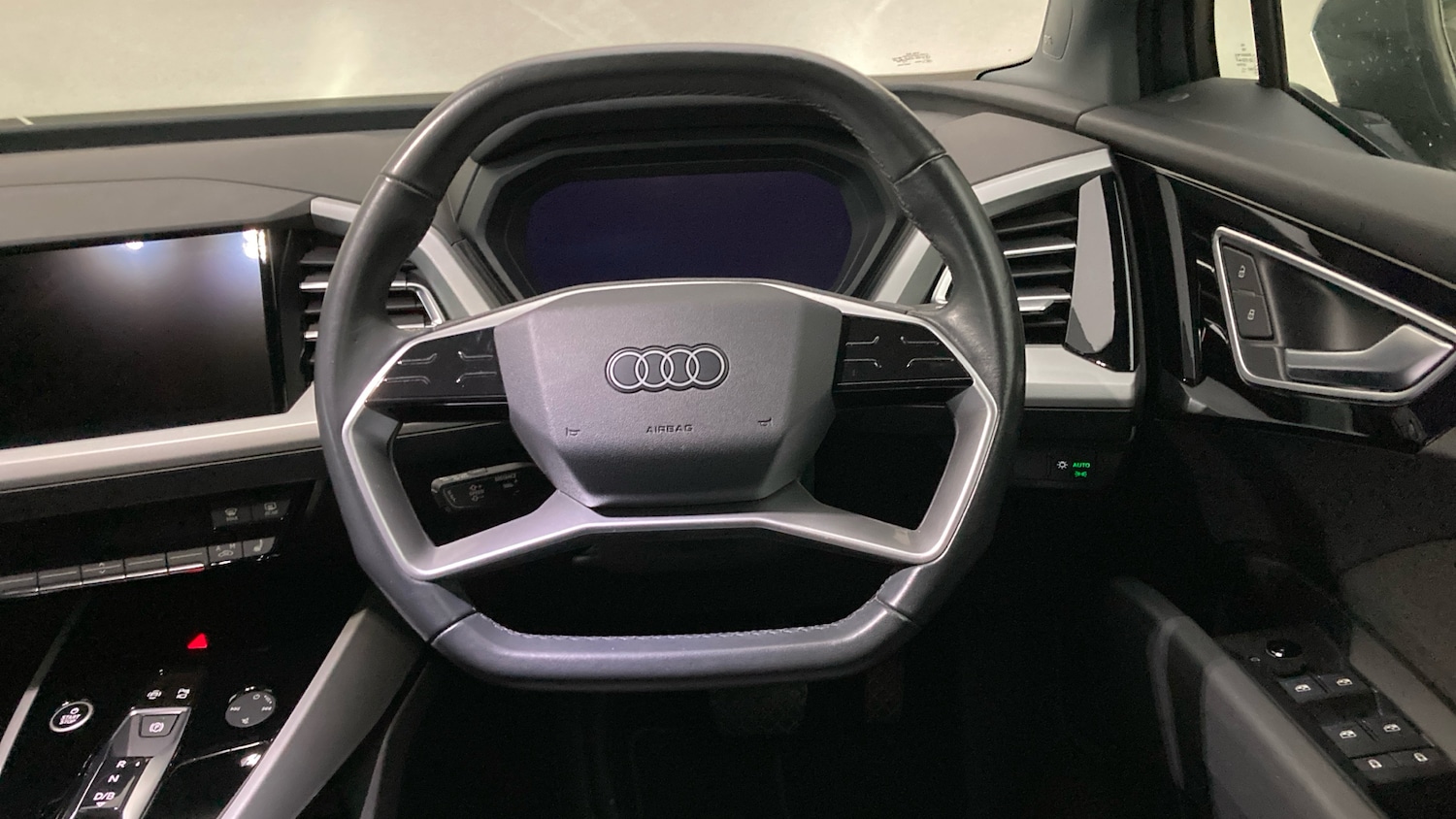 Used Audi Q4 e-tron 2021 for sale - 76683962: Photo 10