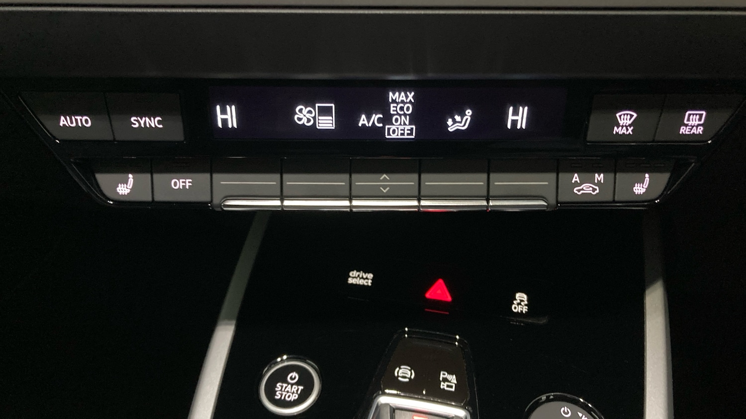 Used Audi Q4 e-tron 2021 for sale - 76683962: Photo 13