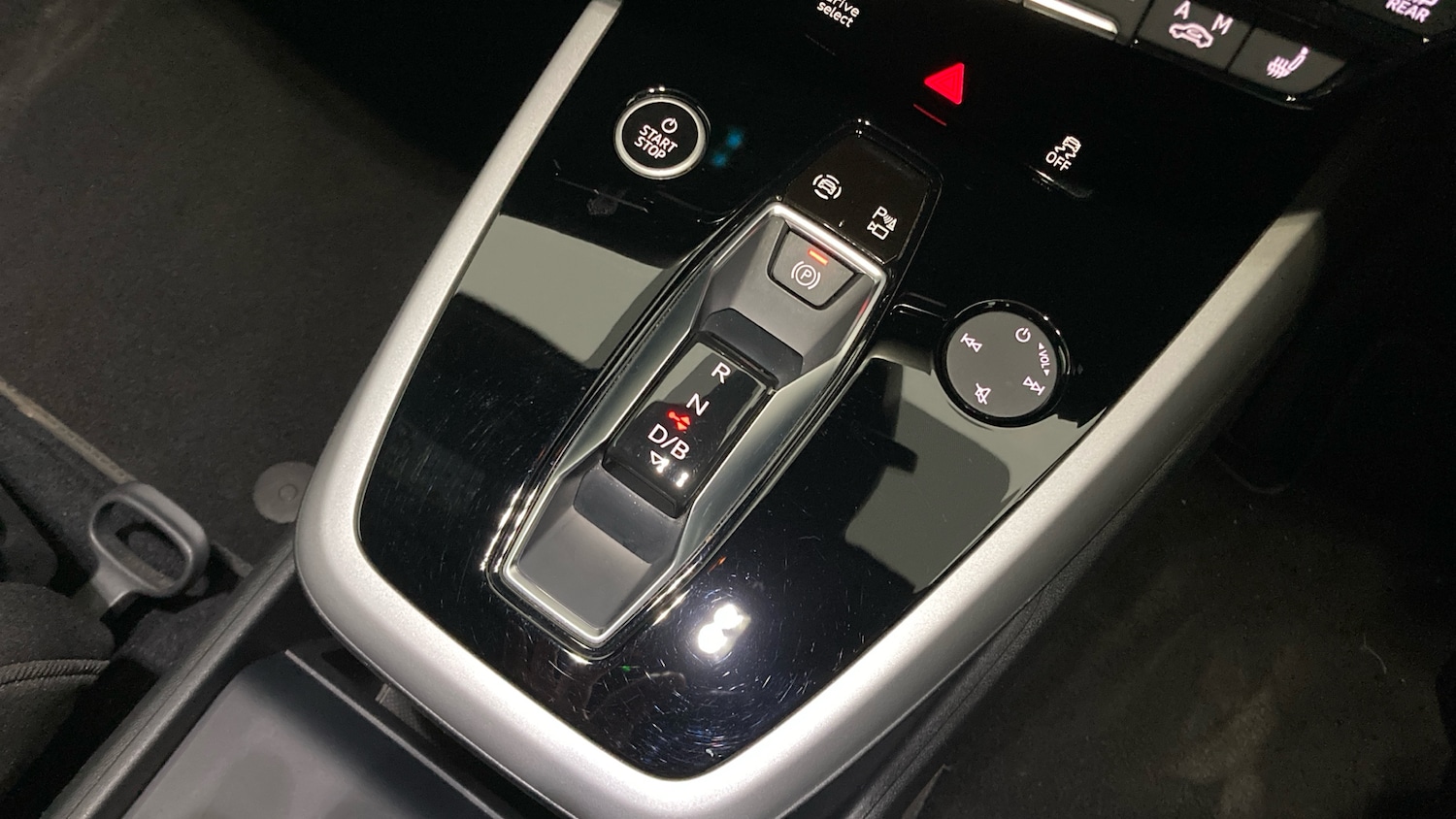 Used Audi Q4 e-tron 2021 for sale - 76683962: Photo 14