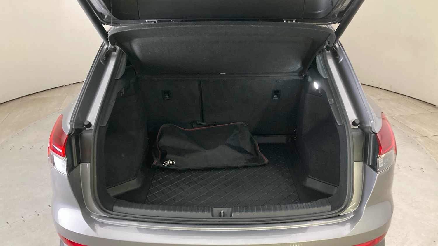 Used Audi Q4 e-tron 2021 for sale - 76683962: Photo 20