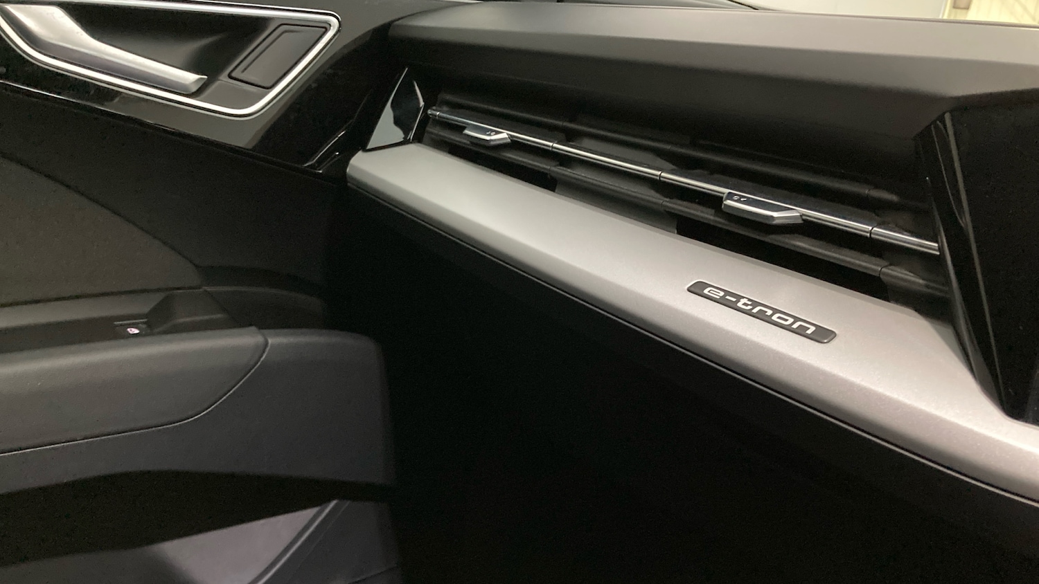 Used Audi Q4 e-tron 2021 for sale - 76683962: Photo 36