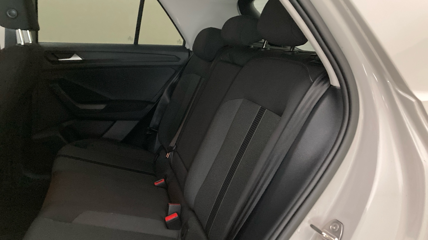 Used Volkswagen T-Roc 2023 for sale - 77431076: Photo 16