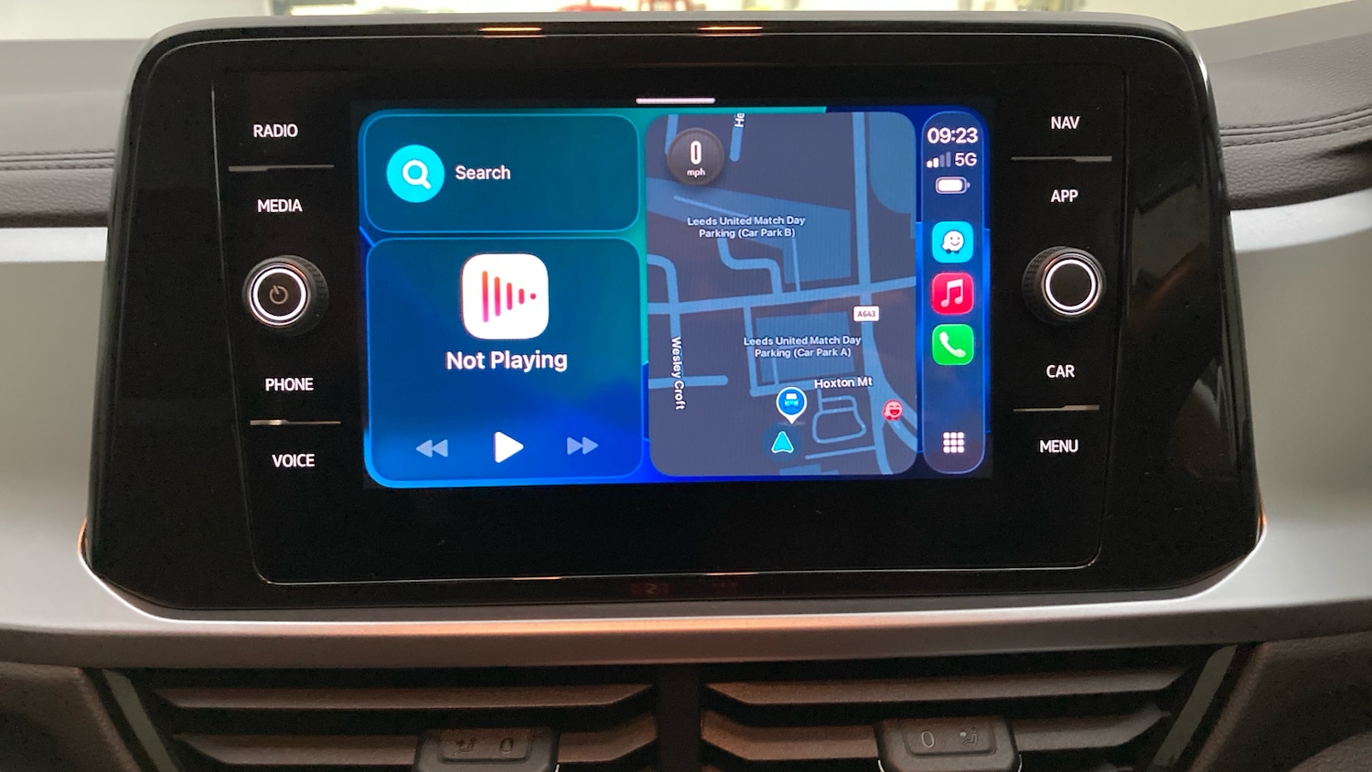 Used Volkswagen T-Roc 2023 for sale - 77431076: Photo 29