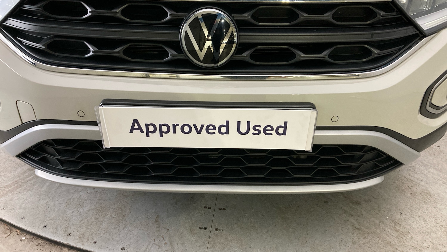 Used Volkswagen T-Roc 2023 for sale - 77431076: Photo 41