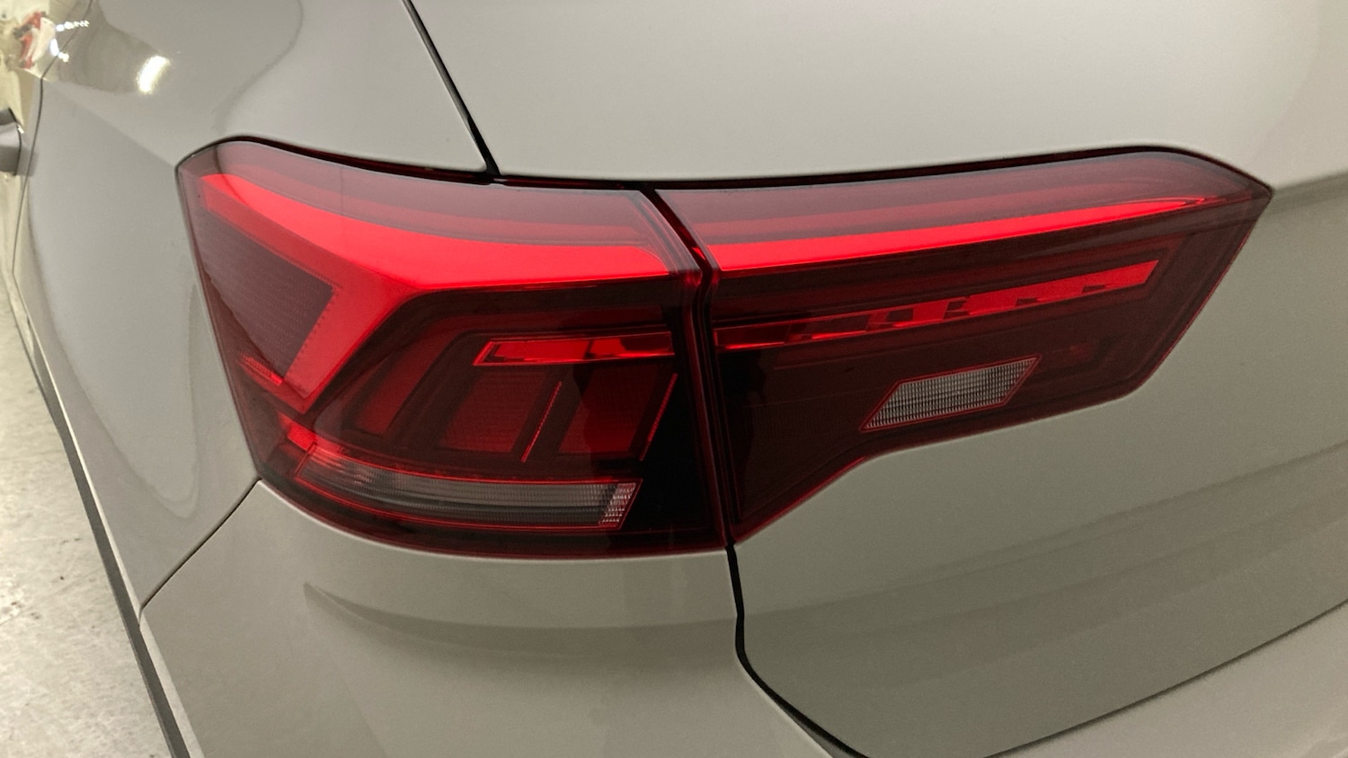 Used Volkswagen T-Roc 2023 for sale - 77431076: Photo 42