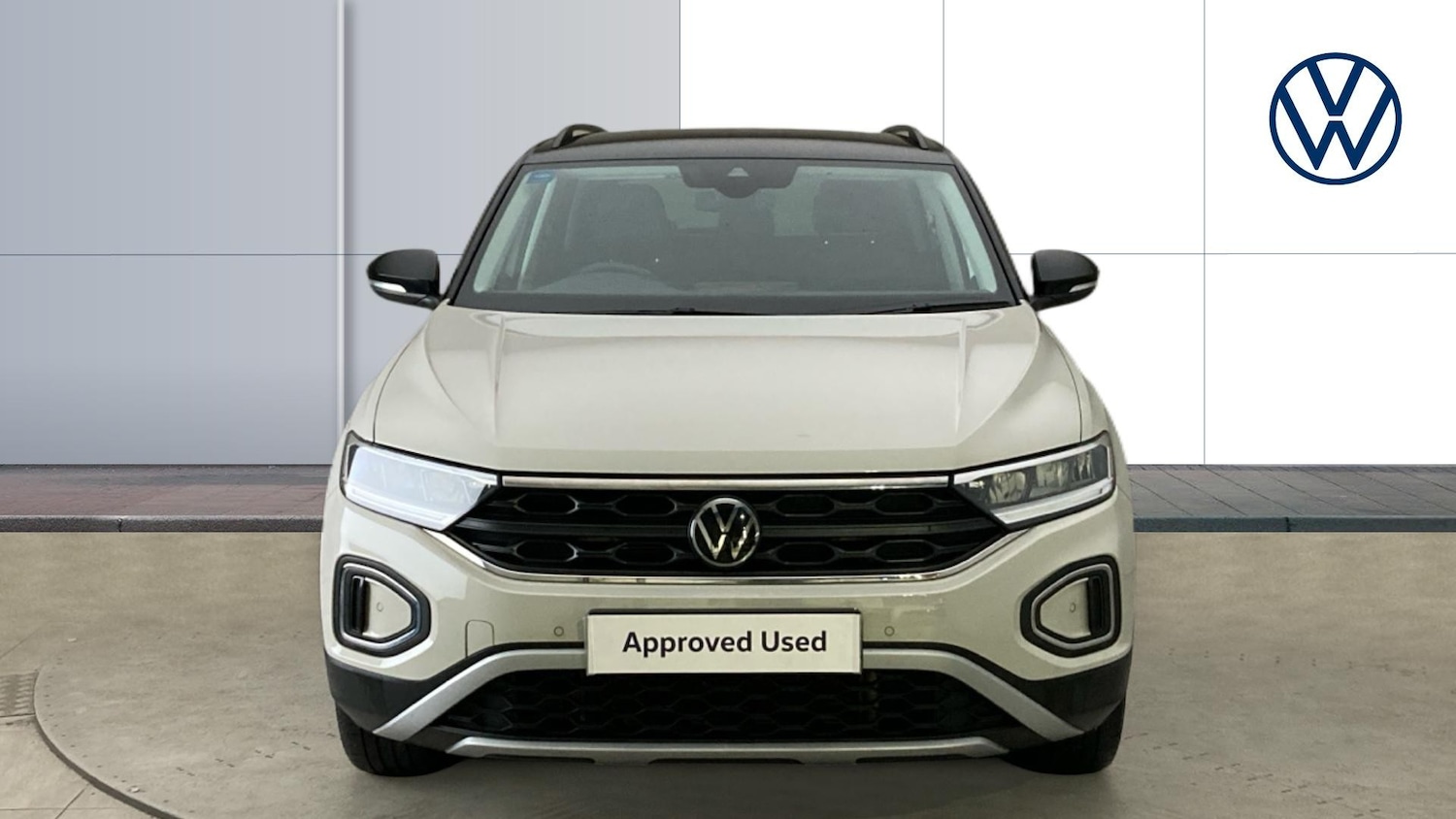 Used Volkswagen T-Roc 2023 for sale - 77431076: Photo 7