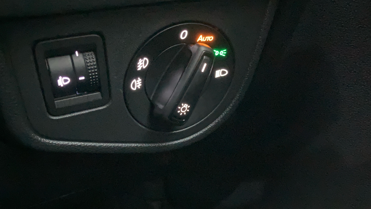 Used Volkswagen Taigo 2022 for sale - 77087274: Photo 29