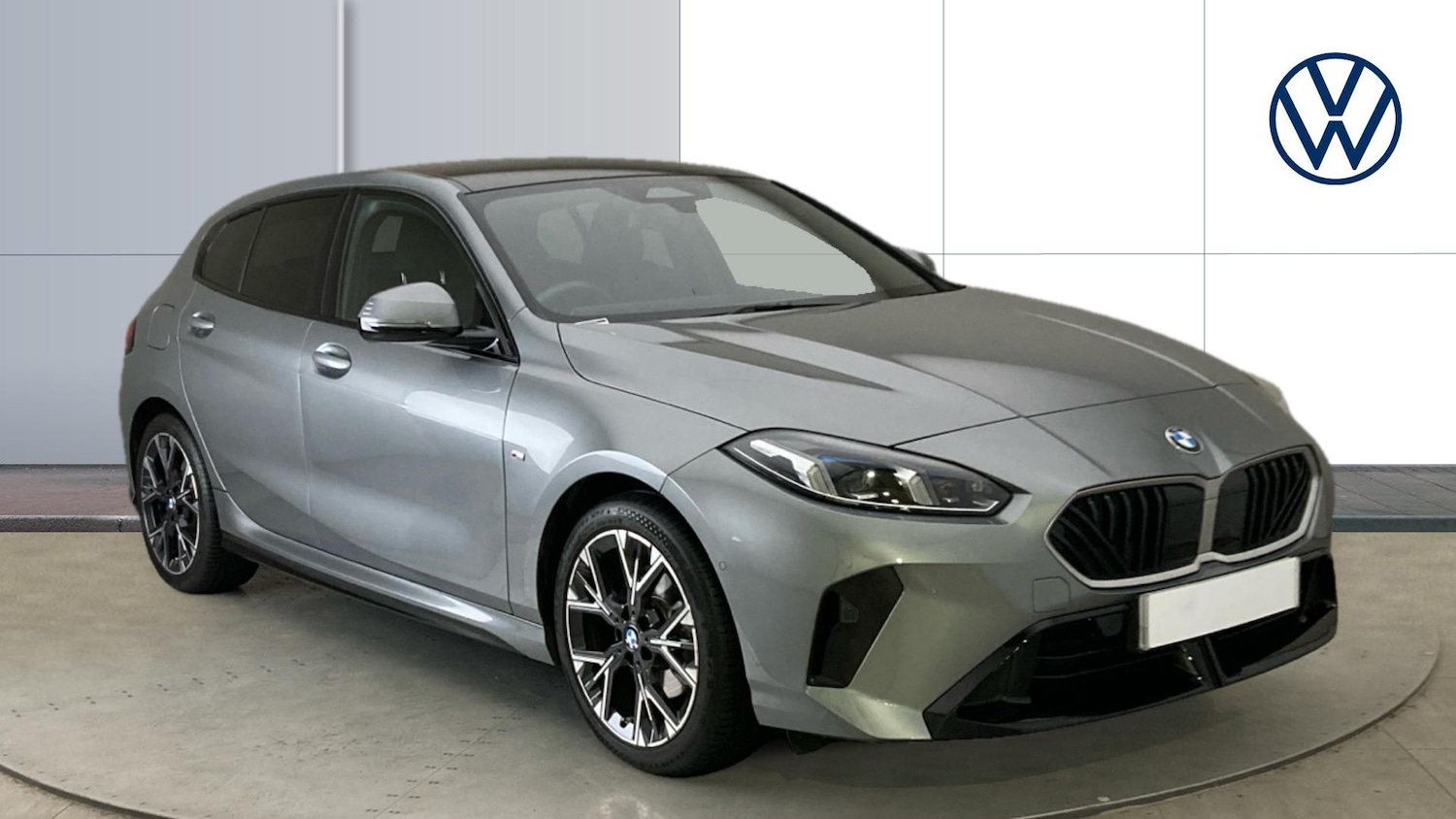 Used BMW 1 Series 2024 for sale - 76220681: Photo 1