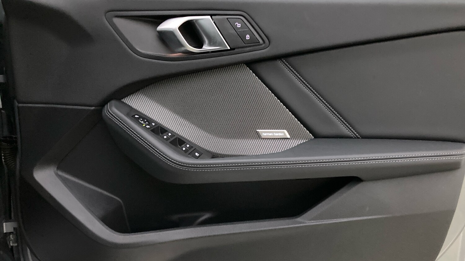 Used BMW 1 Series 2024 for sale - 76220681: Photo 19