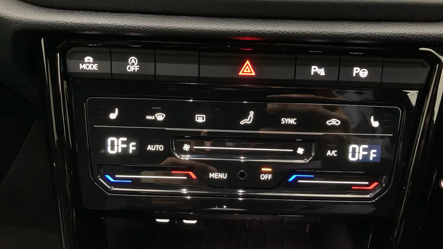 Used Volkswagen T-Roc 2025 for sale - 77687364: Photo 13