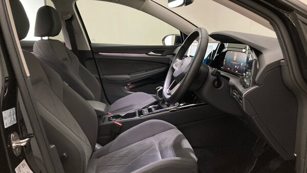 Used Volkswagen Golf 2023 for sale - 76220682: Photo 15