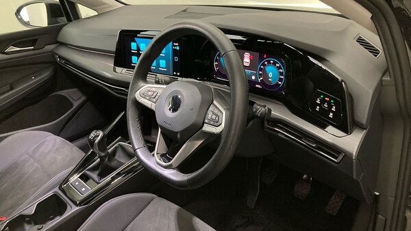 Used Volkswagen Golf 2023 for sale - 76220682: Photo 6