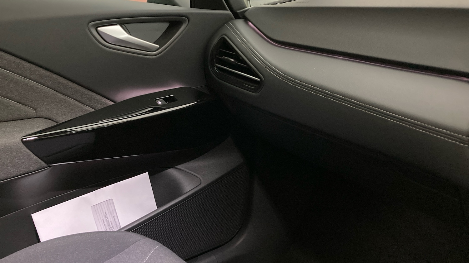 Used Volkswagen ID.3 2025 for sale - 76437031: Photo 36