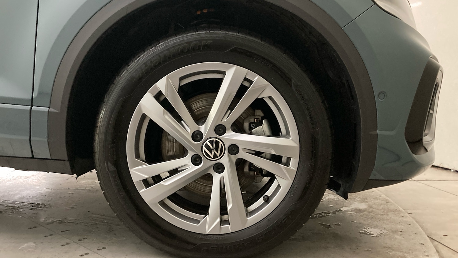 Used Volkswagen T-Roc 2025 for sale - 77516310: Photo 5