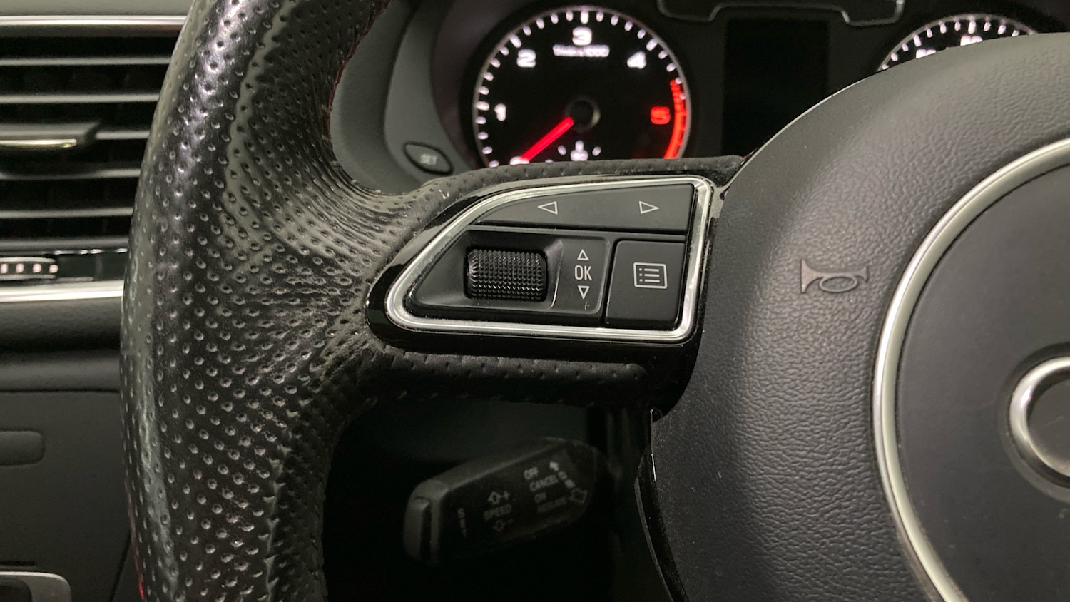 Used Audi Q3 2016 for sale - 76480198: Photo 17