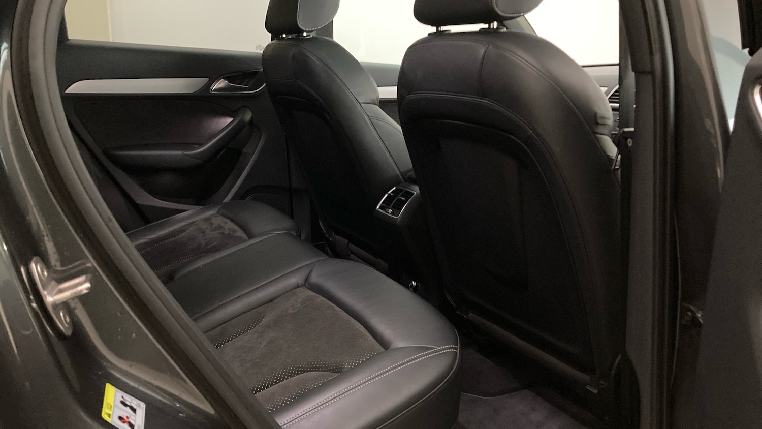 Used Audi Q3 2016 for sale - 76480198: Photo 30