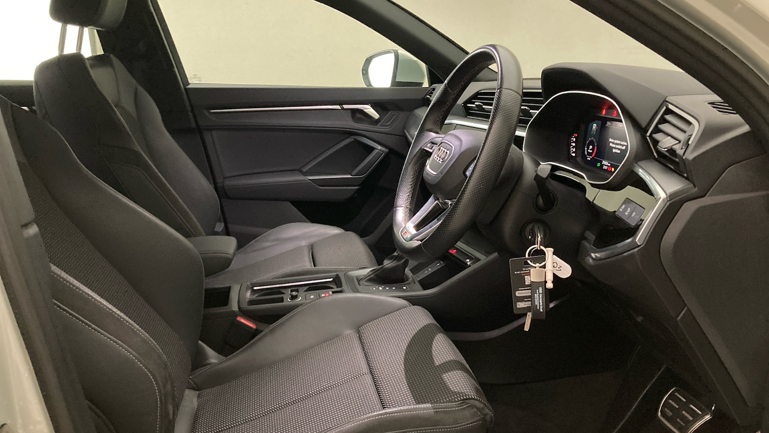 Used Audi Q3 2022 for sale - 76384208: Photo 15