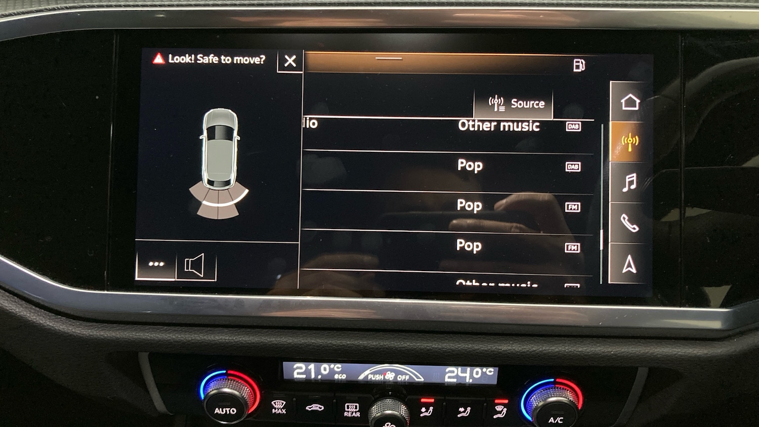 Used Audi Q3 2022 for sale - 76384208: Photo 29