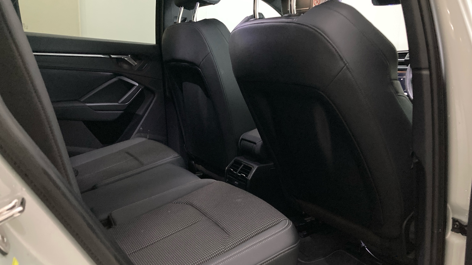 Used Audi Q3 2022 for sale - 76384208: Photo 36