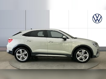 Used Audi Q3 2022 for sale - 76384208: Photo