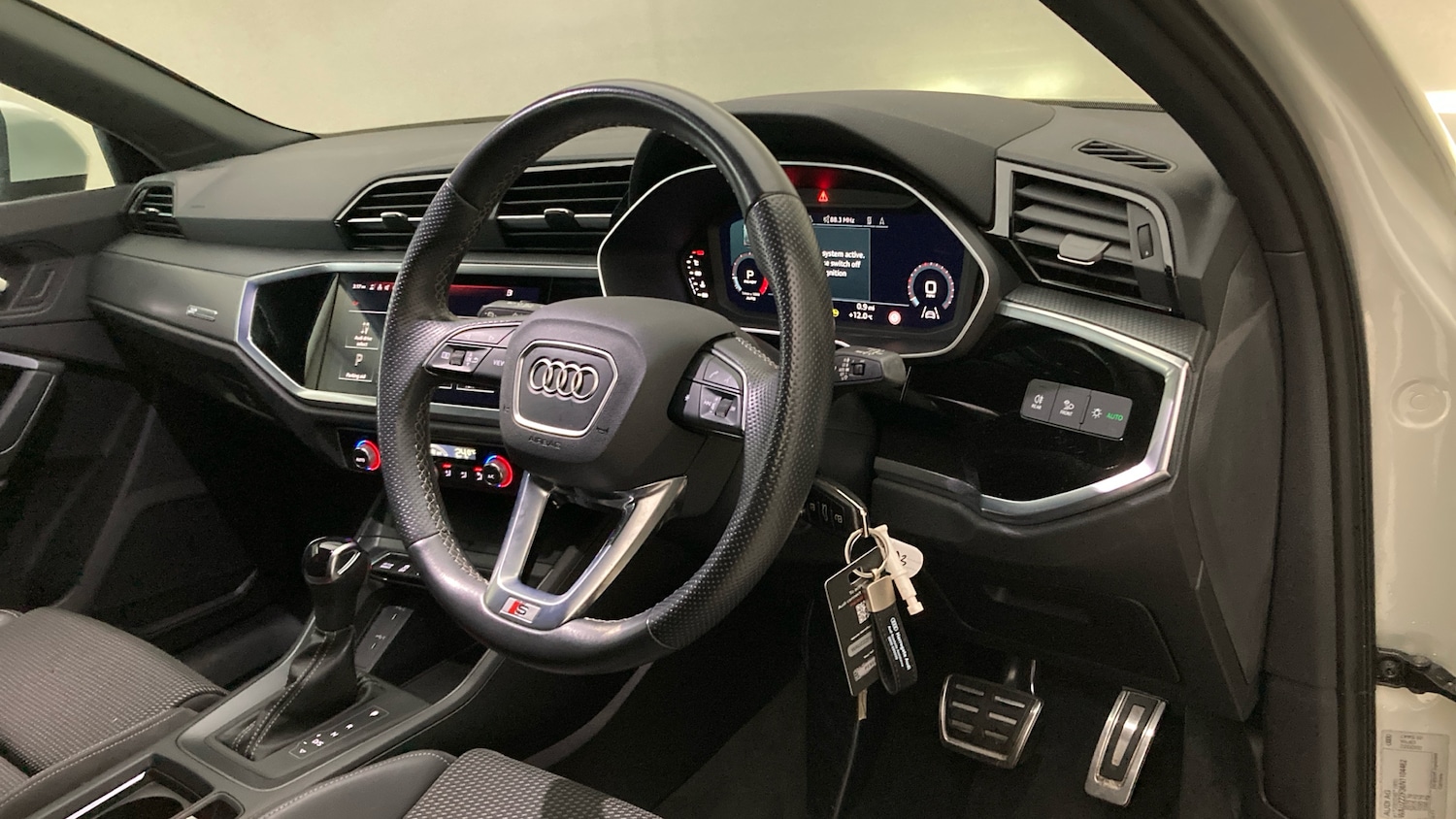 Used Audi Q3 2022 for sale - 76384208: Photo 6