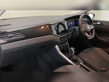 Used Volkswagen Polo 2022 for sale - 76480206: Photo