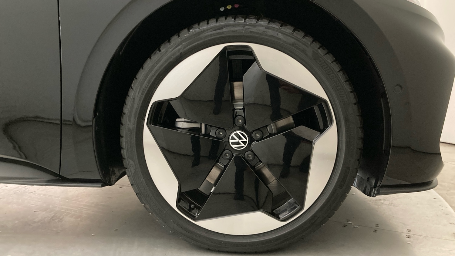 Used Volkswagen ID.3 2025 for sale - 77061521: Photo 5