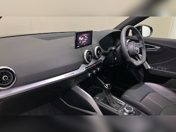 Used Audi Q2 2024 for sale - 77570540: Photo