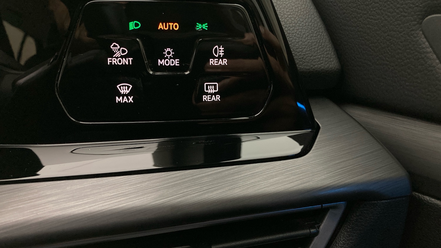 Used Volkswagen Golf 2021 for sale - 76933503: Photo 32