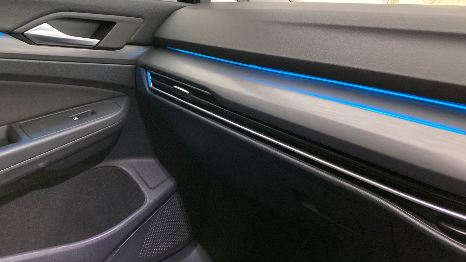 Used Volkswagen Golf 2021 for sale - 76933503: Photo 36