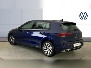 Used Volkswagen Golf 2021 for sale - 76933503: Photo
