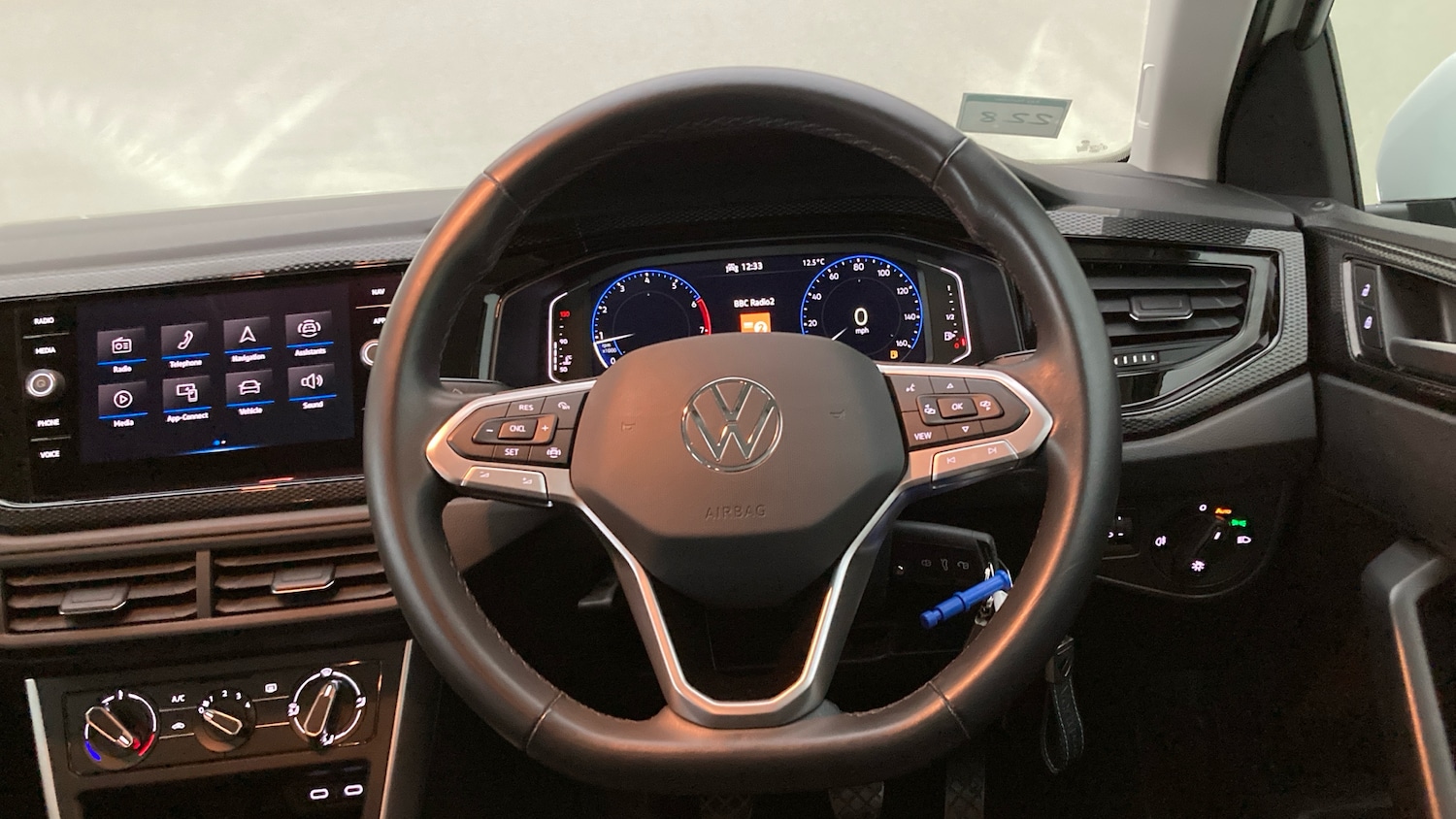 Used Volkswagen Polo 2022 for sale - 76143564: Photo 10