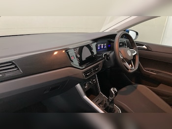 Used Volkswagen Polo 2023 for sale - 77901446: Photo