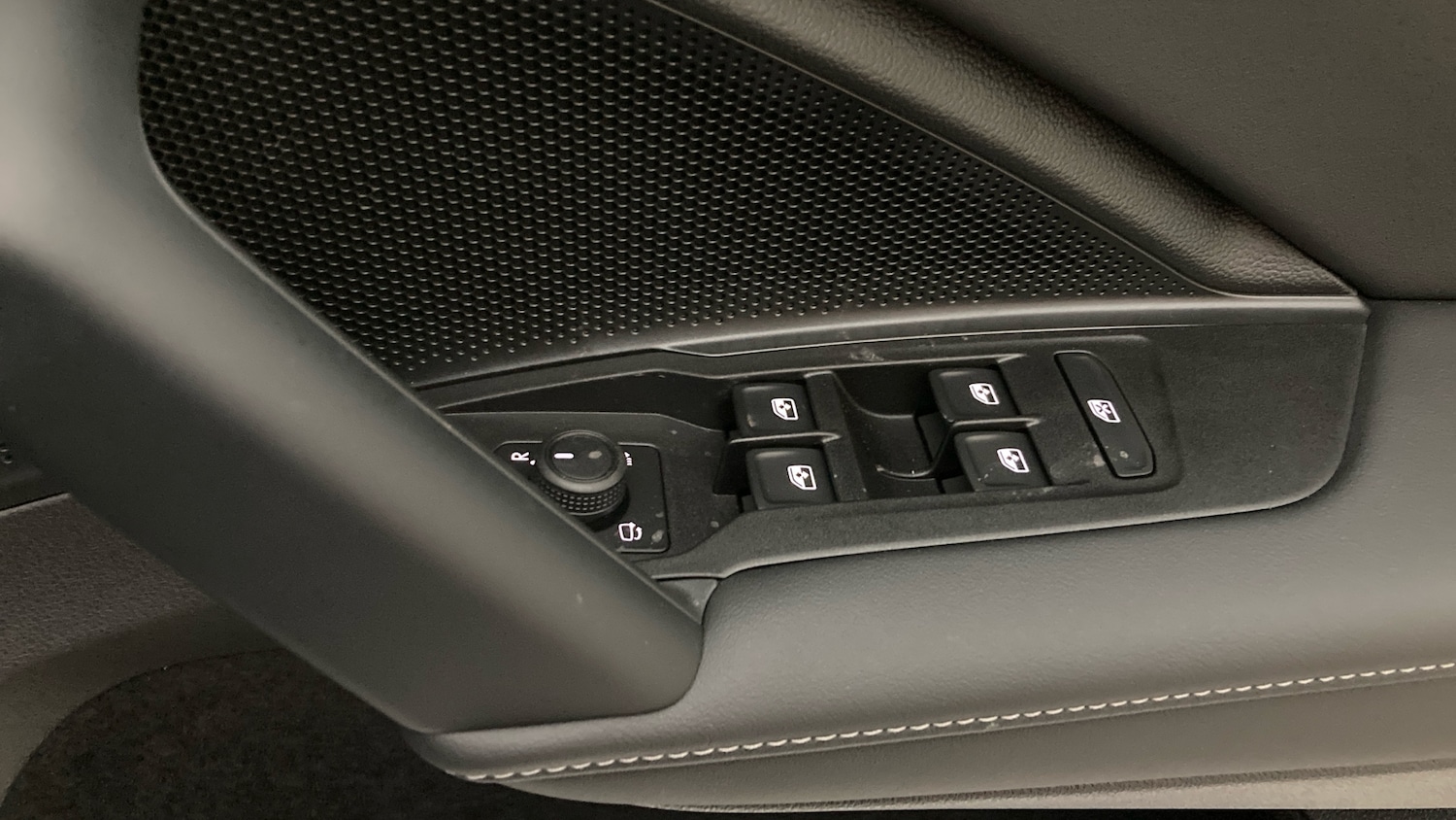 Used Volkswagen Tiguan 2025 for sale - 77148336: Photo 32