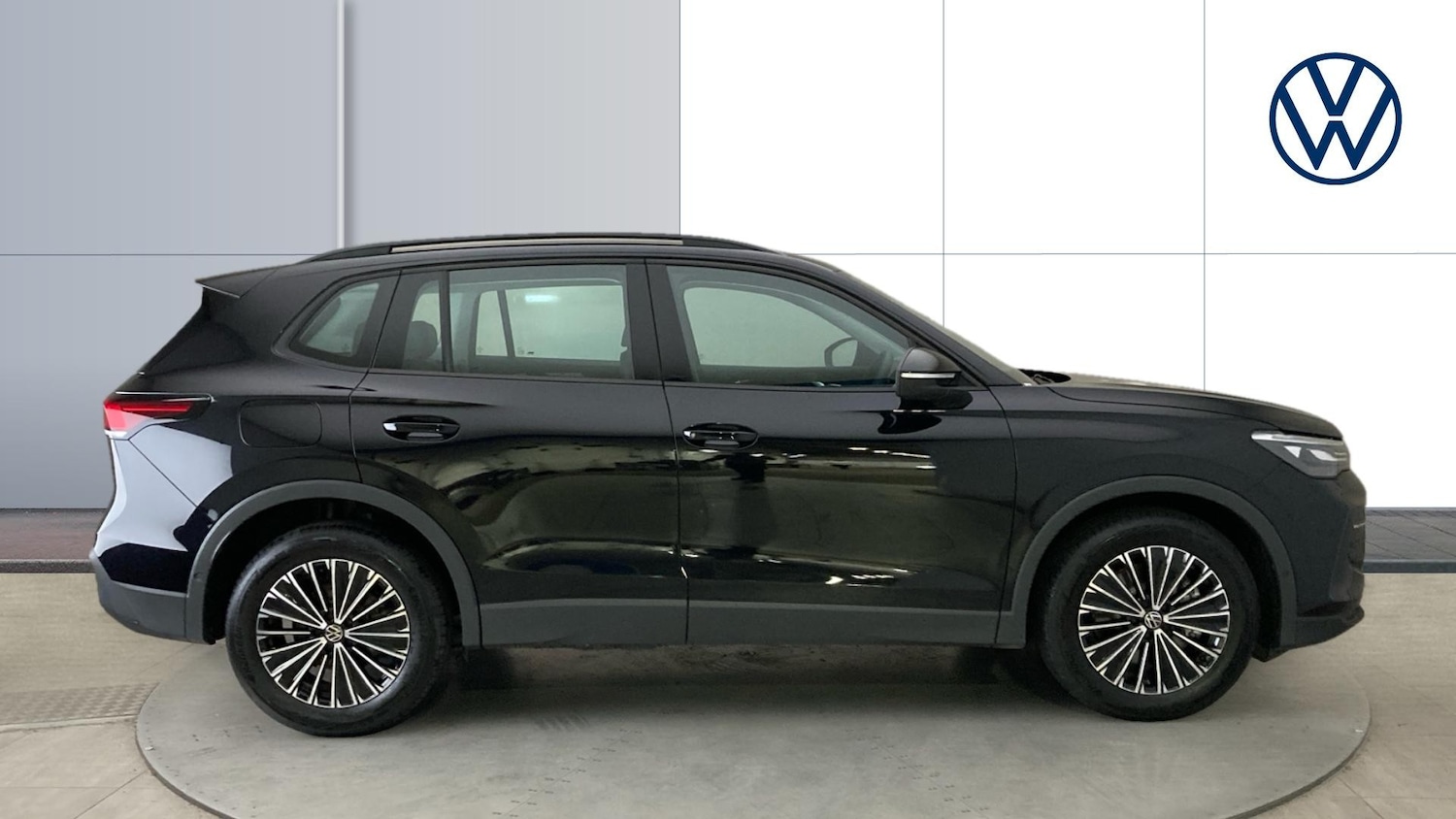 Used Volkswagen Tiguan 2025 for sale - 77148336: Photo 4