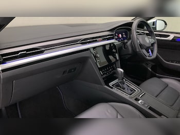 Used Volkswagen Arteon 2024 for sale - 75535702: Photo