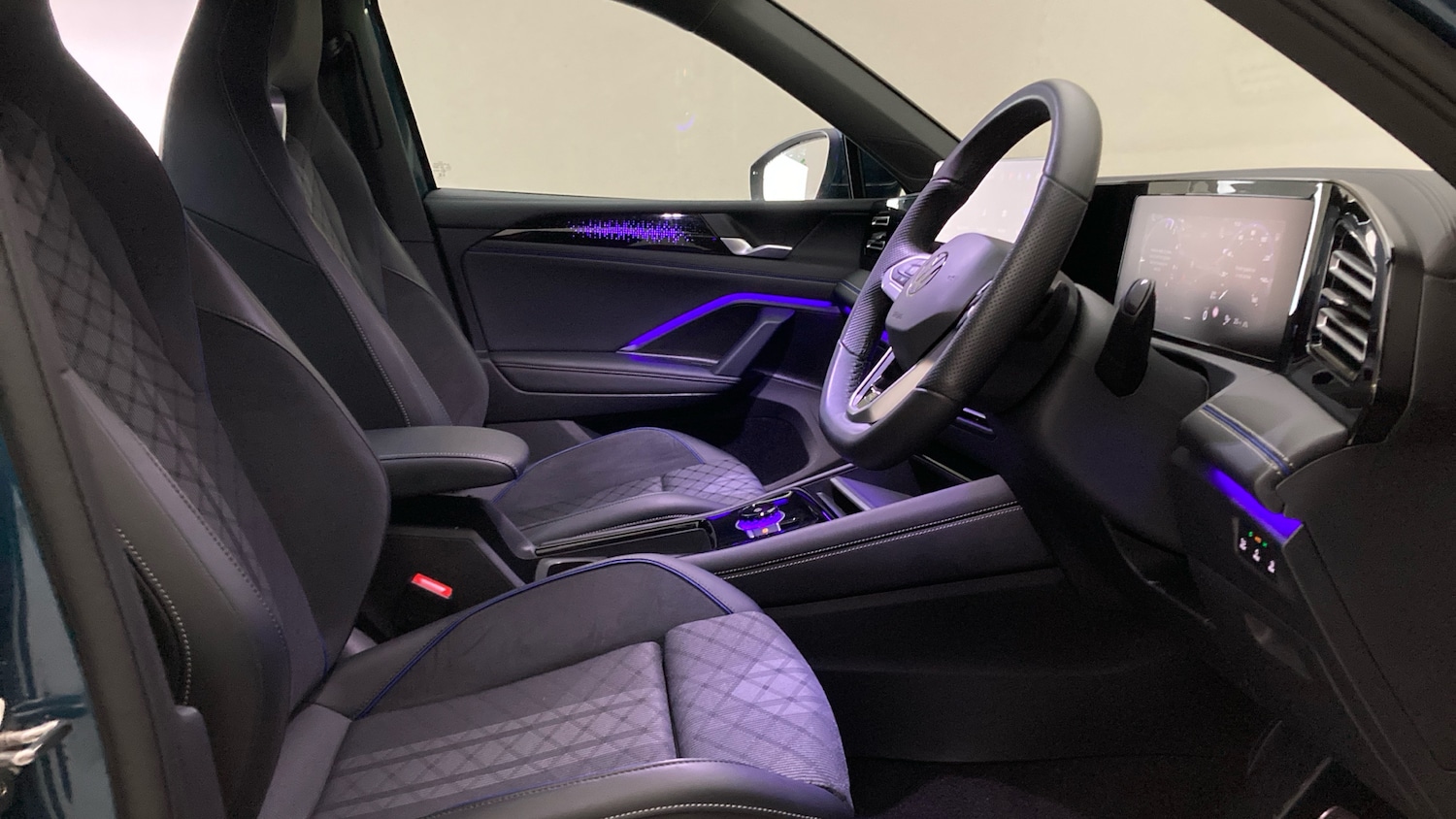 Used Volkswagen Tiguan 2024 for sale - 76627772: Photo 15