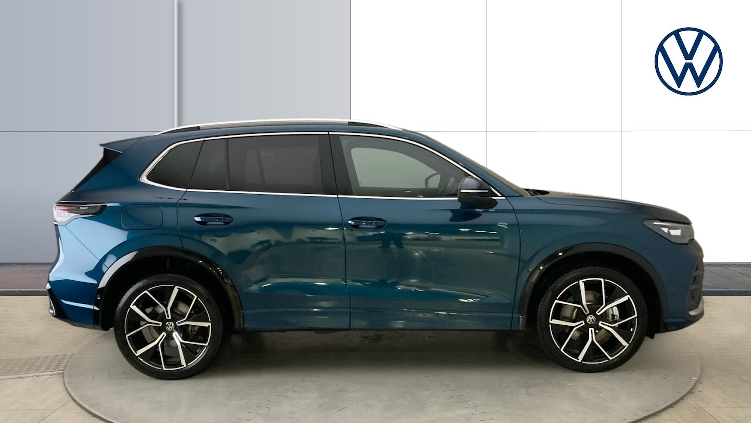 Used Volkswagen Tiguan 2024 for sale - 76627772: Photo 4