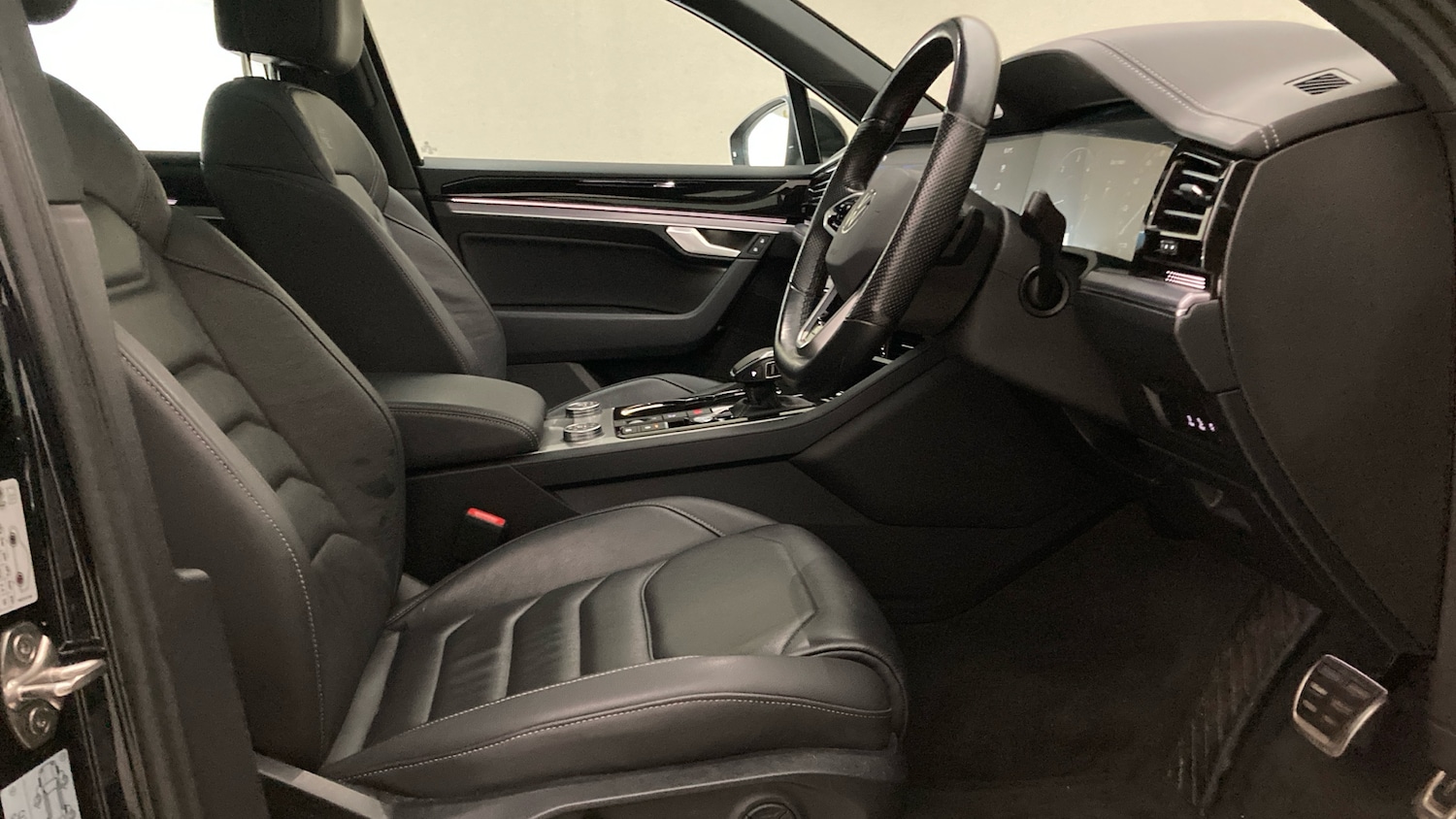 Used Volkswagen Touareg 2022 for sale - 76795035: Photo 15