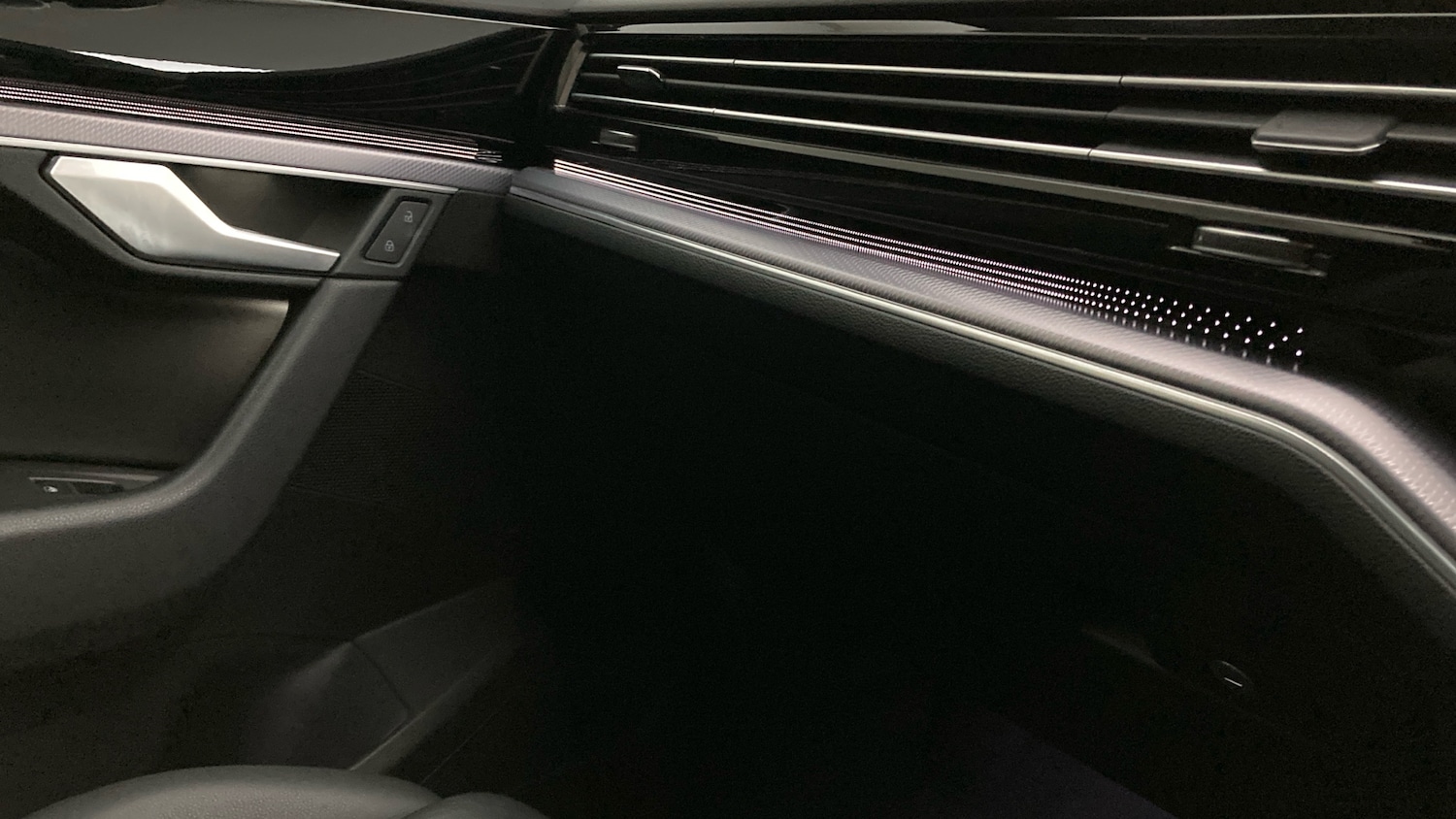 Used Volkswagen Touareg 2022 for sale - 76795035: Photo 33