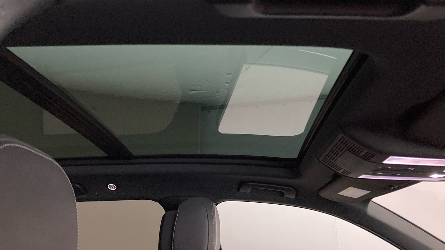 Used Volkswagen Touareg 2022 for sale - 76795035: Photo 36