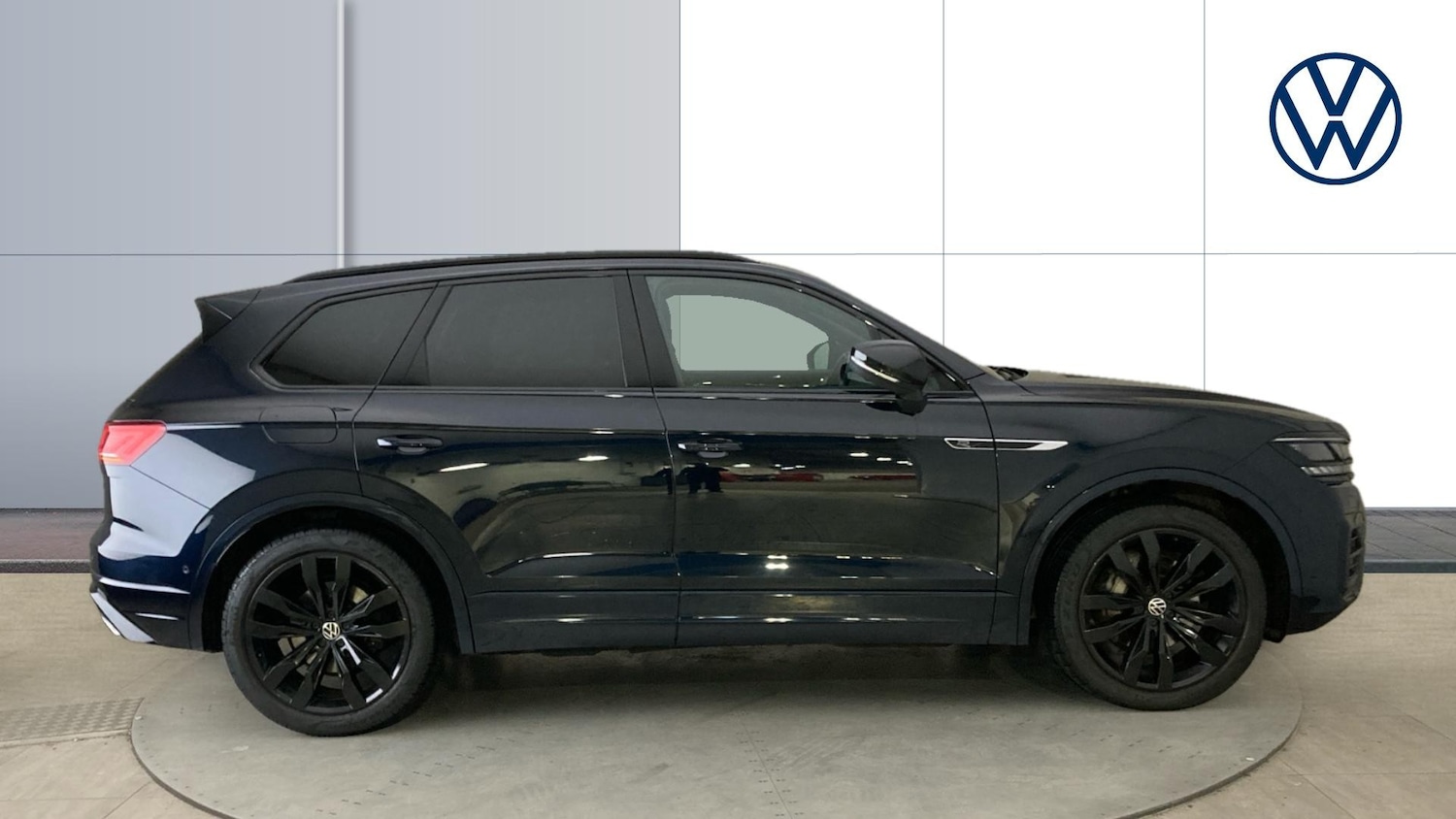 Used Volkswagen Touareg 2022 for sale - 76795035: Photo 4