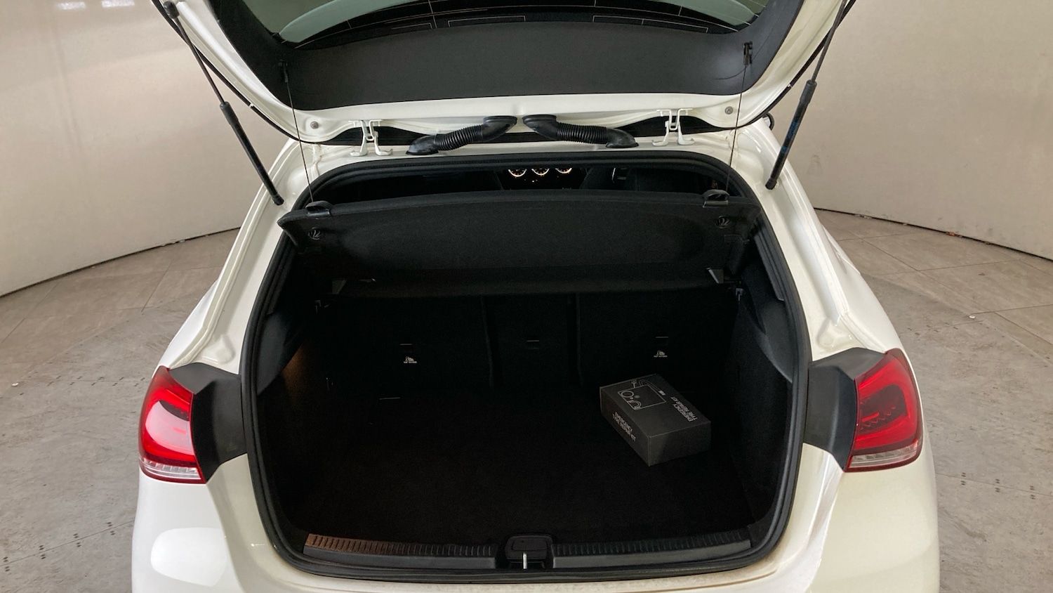 Used Mercedes-Benz A-Class 2019 for sale - 78144182: Photo 20