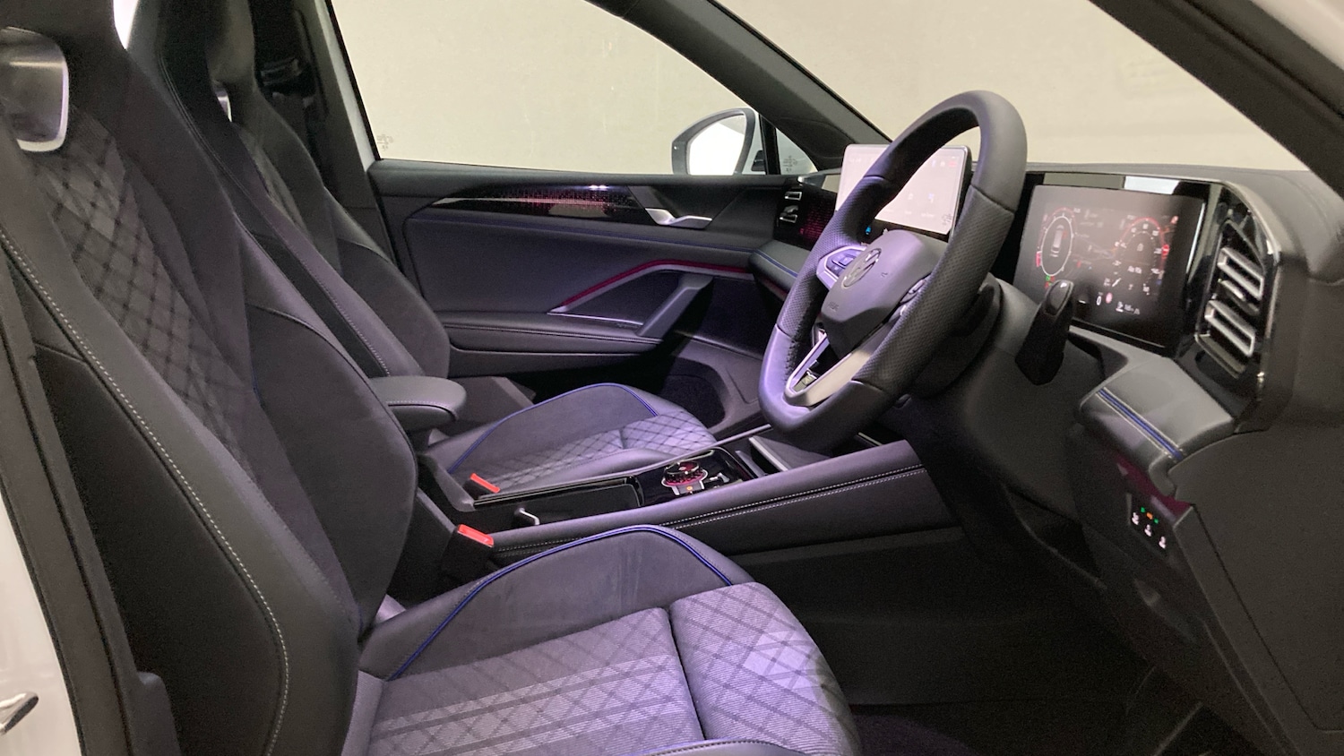 Used Volkswagen Tiguan 2025 for sale - 76762329: Photo 15